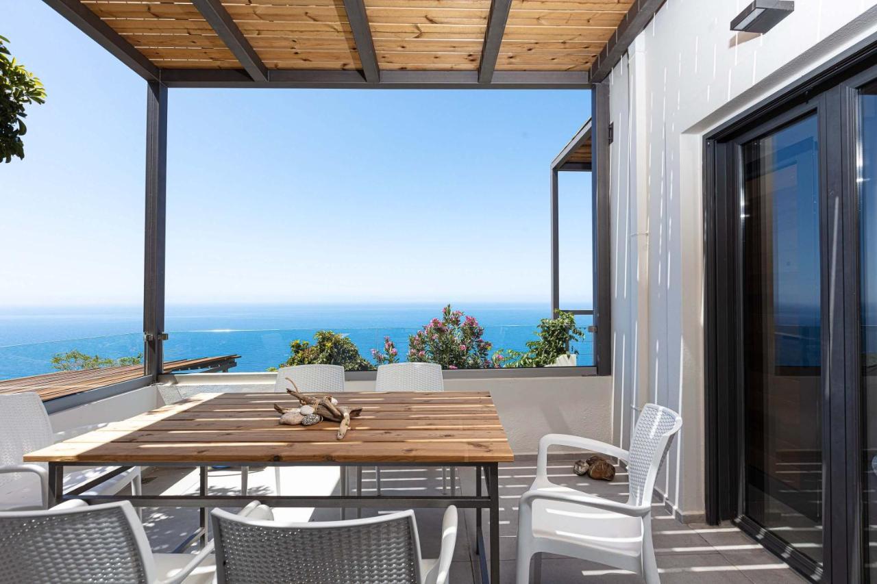 Anemos Luxury Villas Rodhákinon Ngoại thất bức ảnh