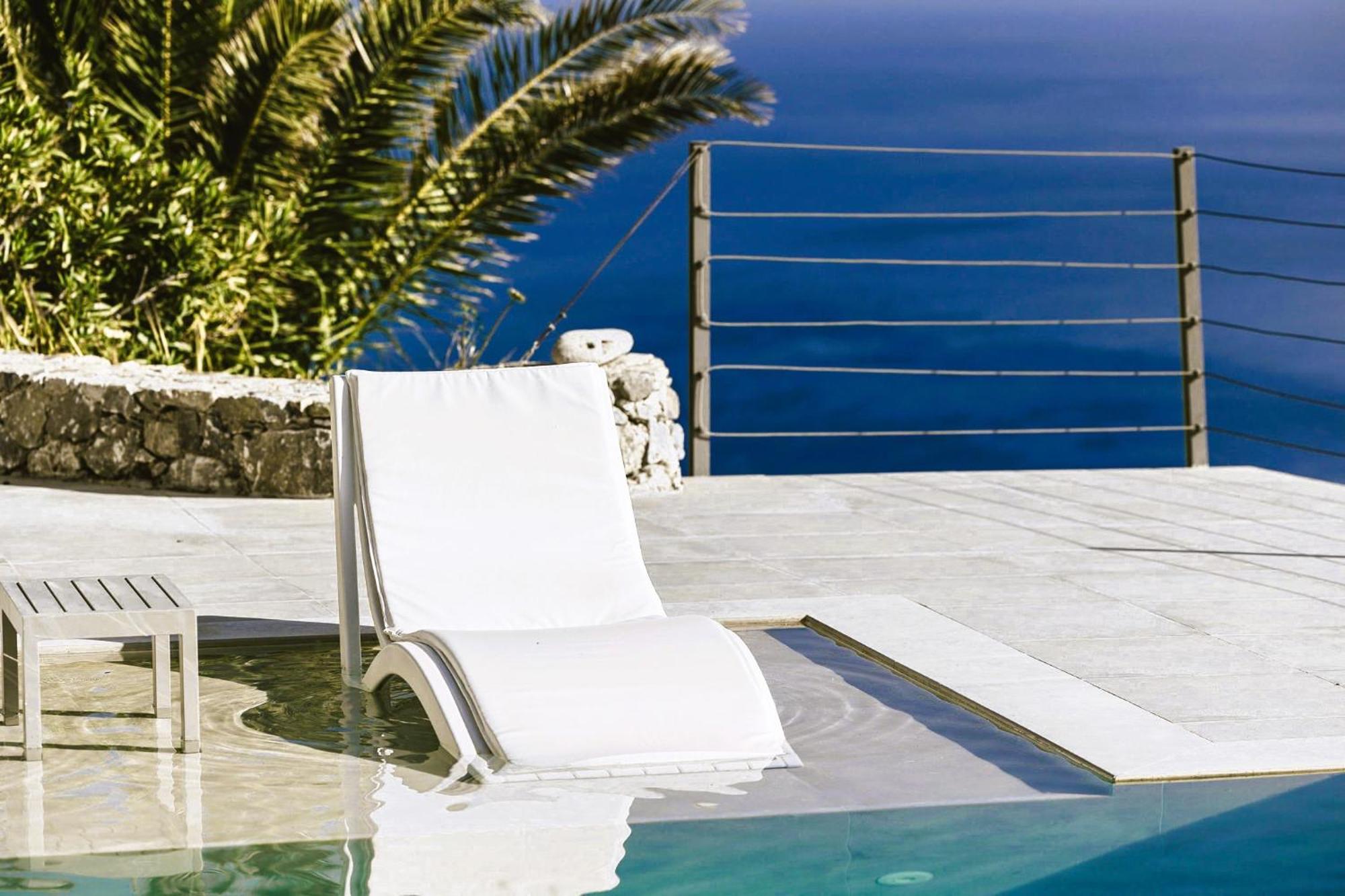 Anemos Luxury Villas Rodhákinon Ngoại thất bức ảnh